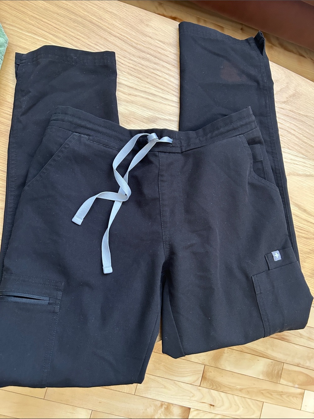 Figs black straight leg scrub pants